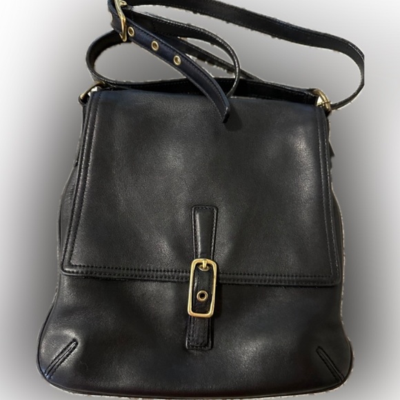Coach Handbags - Vintage Coach Legacy 9592 slim crossbody bag black leather